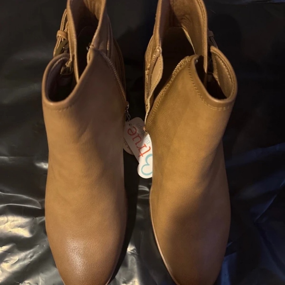 MacKenzie-Childs Tan Ankle Boots